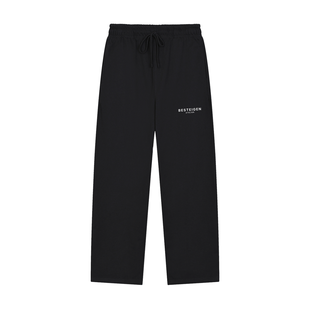 THE SOLID STRAIGHT-LEG SWEATPANTS