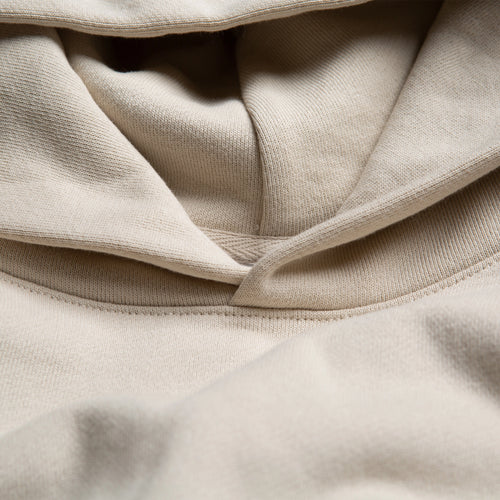 THE AVENUE PULLOVER HOODED SWEATSHIRT